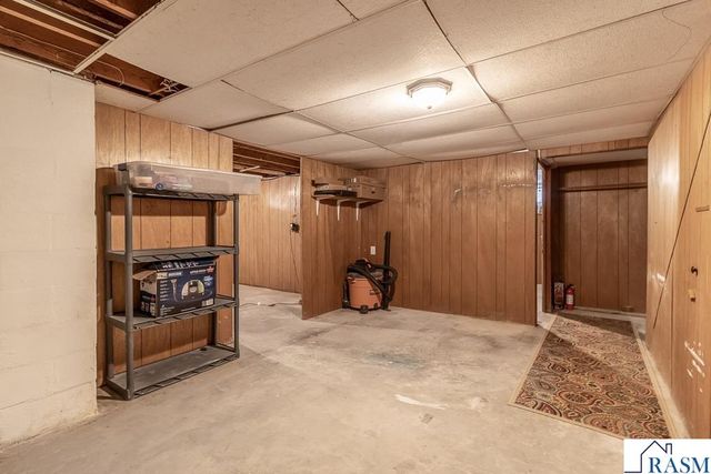 711 E Blue Earth Street, Lake Crystal, MN 56055