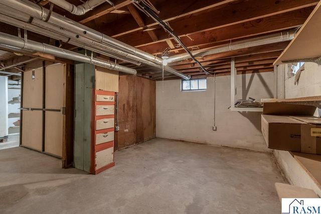 711 E Blue Earth Street, Lake Crystal, MN 56055