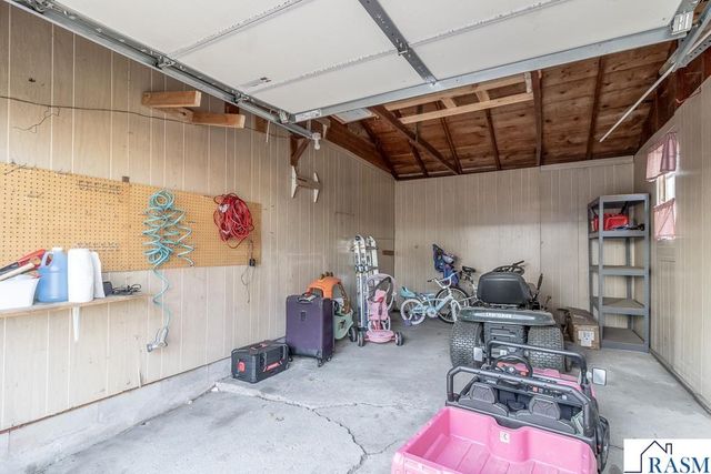 711 E Blue Earth Street, Lake Crystal, MN 56055