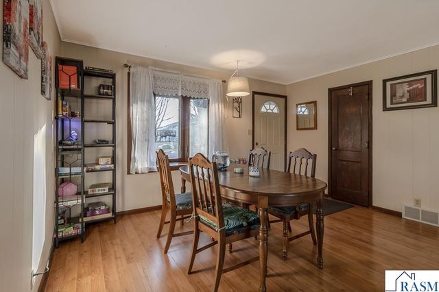 711 E Blue Earth Street, Lake Crystal, MN 56055