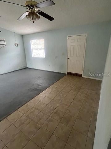 1021 SUN COUNTRY COURT, Mount Dora, FL 32757