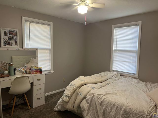 3404 NW Rochester RD, Topeka, KS 66617