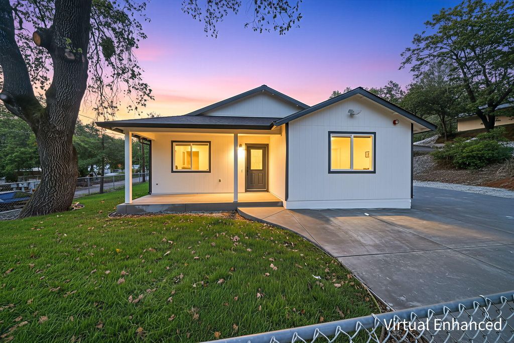 729 Shasta Park Drive, Shasta Lake, CA 96019