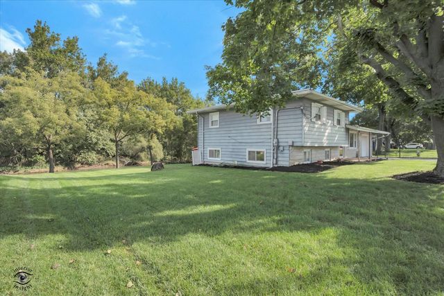 509 Old Hickory Road, New Lenox, IL 60451