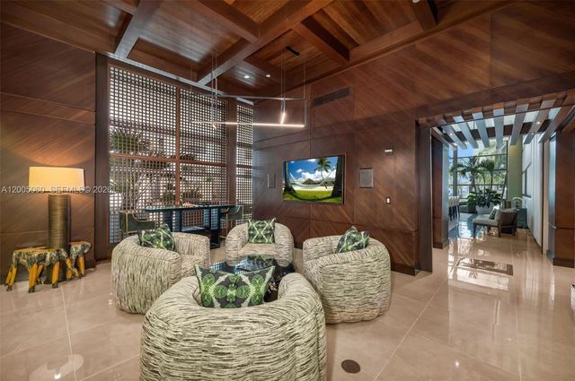 5875 Collins Ave 604, Miami Beach, FL 33140