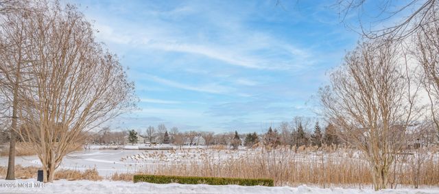 159 Dorado Beach Court, Howell, NJ 07731