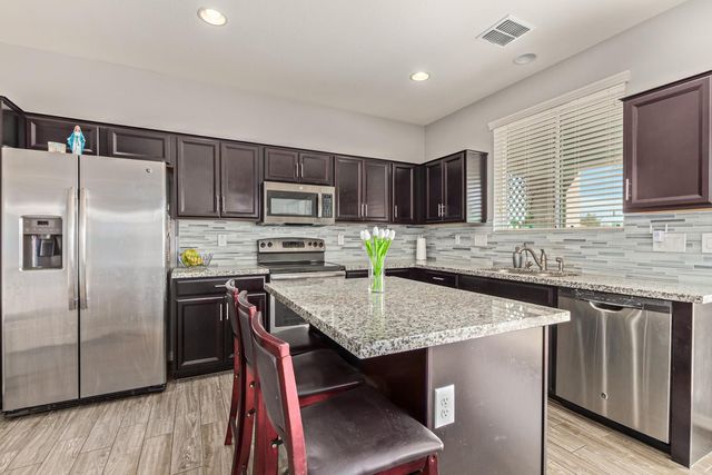7919 S 8th Way, Phoenix, AZ 85042