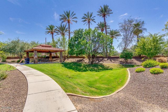 7919 S 8th Way, Phoenix, AZ 85042