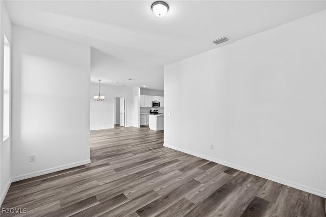 2518 NW 10th TER, Cape Coral, FL 33993