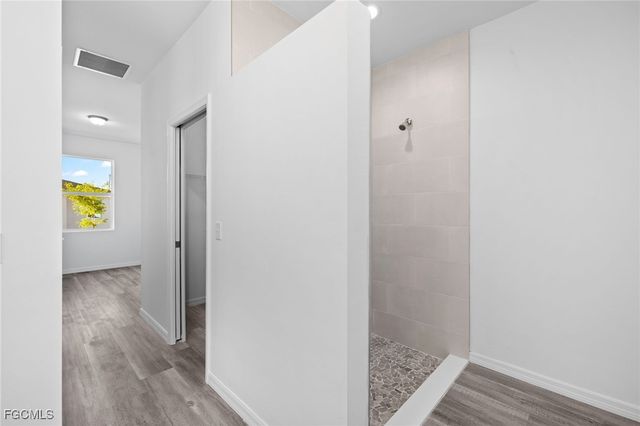 2518 NW 10th TER, Cape Coral, FL 33993