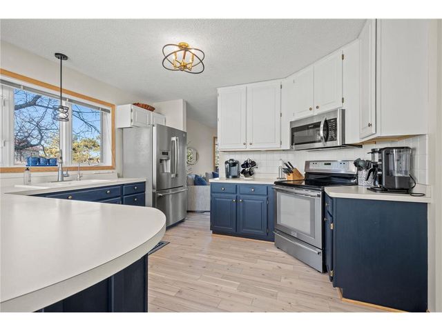 2001 Stonepine Avenue, Hudson, WI 54016