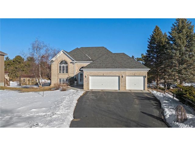 2001 Stonepine Avenue, Hudson, WI 54016