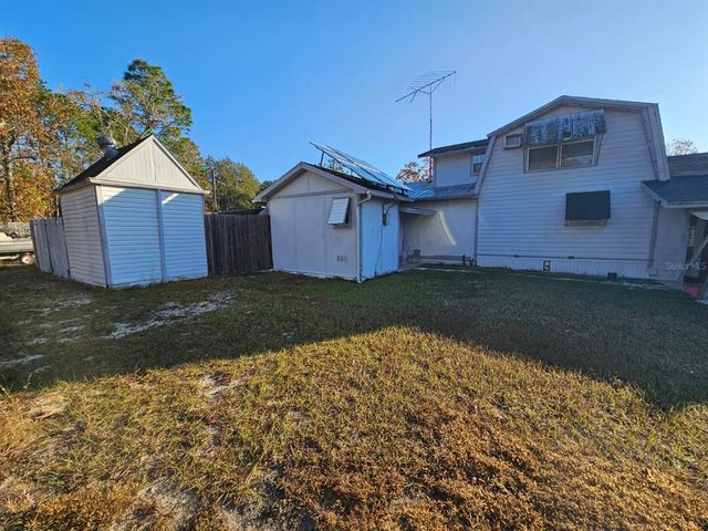 111 GLADIOLA DRIVE, Interlachen, FL 32148