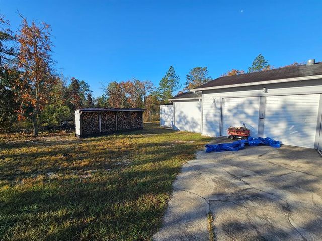 111 GLADIOLA DRIVE, Interlachen, FL 32148