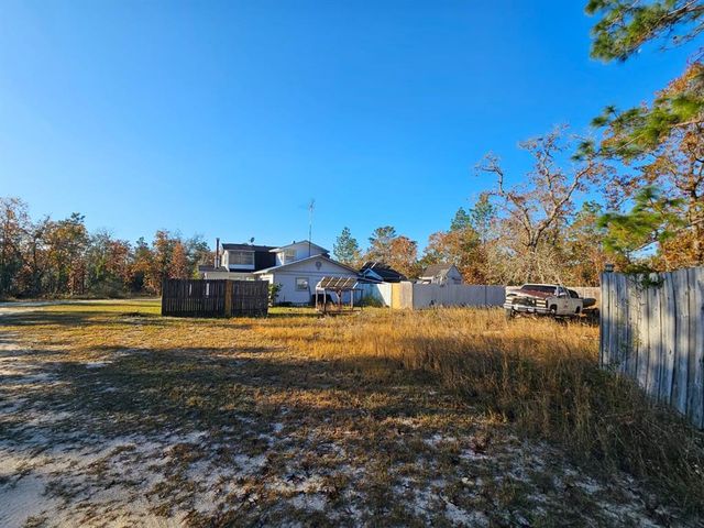 111 GLADIOLA DRIVE, Interlachen, FL 32148
