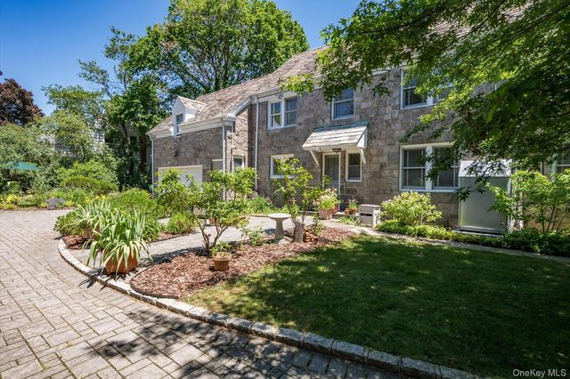1542 Grand Avenue, North Baldwin, NY 11510