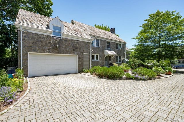 1542 Grand Avenue, North Baldwin, NY 11510