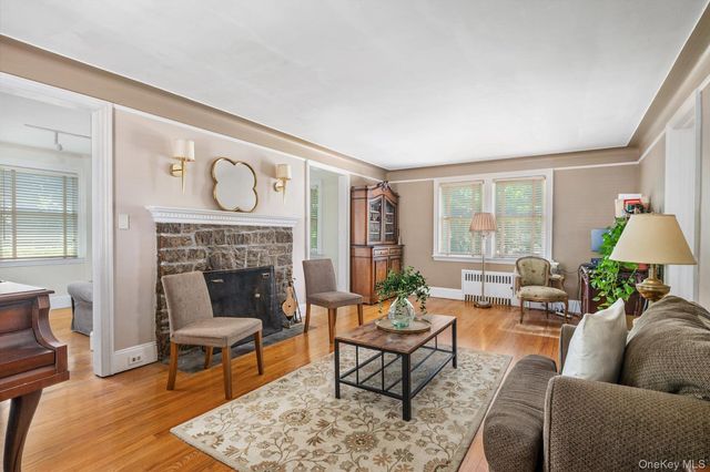 1542 Grand Avenue, North Baldwin, NY 11510