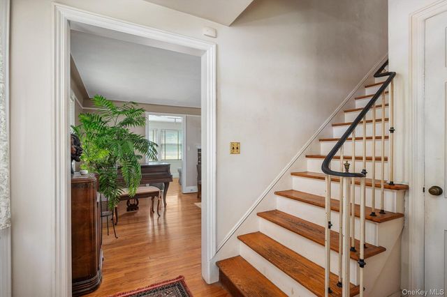 1542 Grand Avenue, North Baldwin, NY 11510