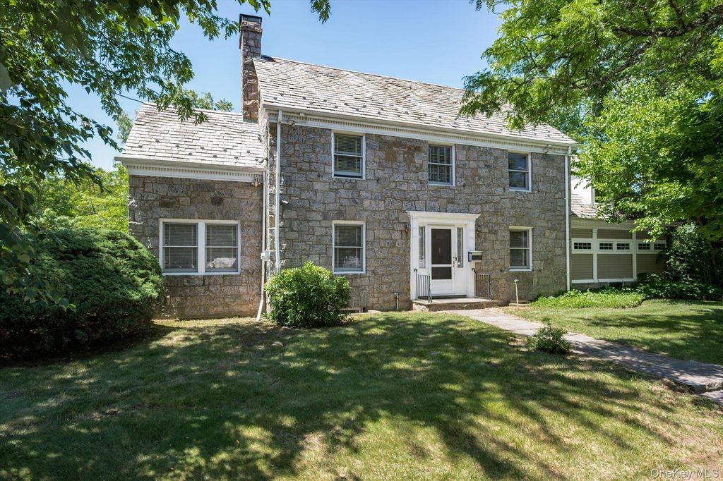1542 Grand Avenue, North Baldwin, NY 11510