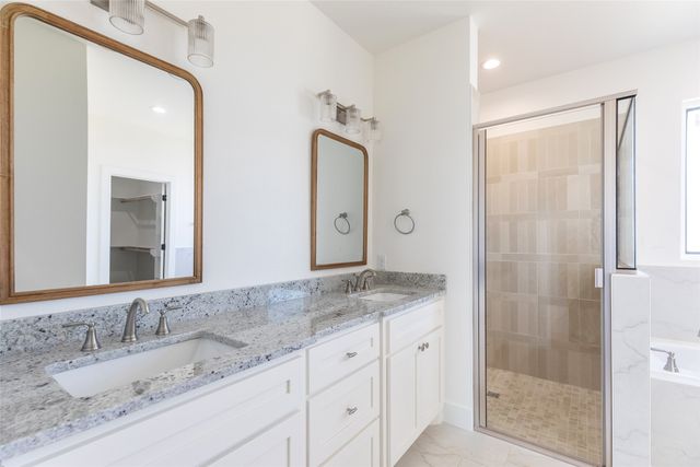 801 Whispering Oaks, Clyde, TX 76510