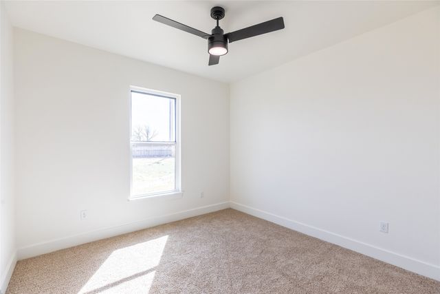 801 Whispering Oaks, Clyde, TX 76510