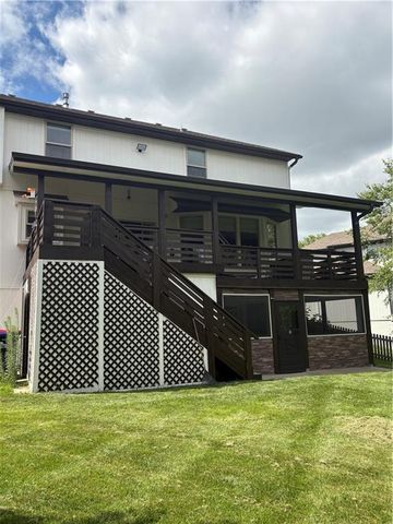 2907 NE Viewpark Place, Lee's Summit, MO 64086