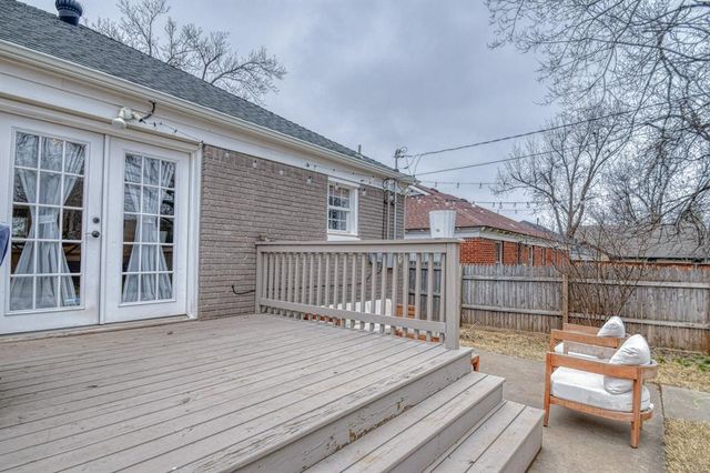 1101 Marlboro Lane, Nichols Hills, OK 73116