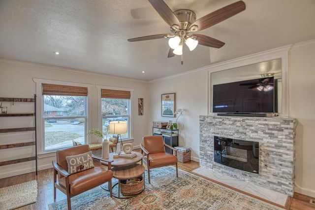 1101 Marlboro Lane, Nichols Hills, OK 73116