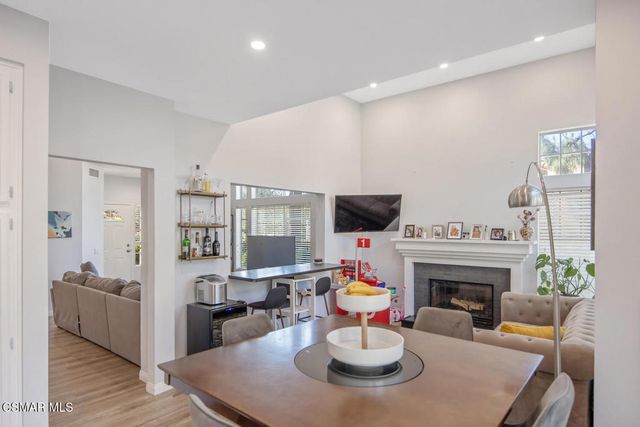156 Windrose Drive, Thousand Oaks, CA 91320