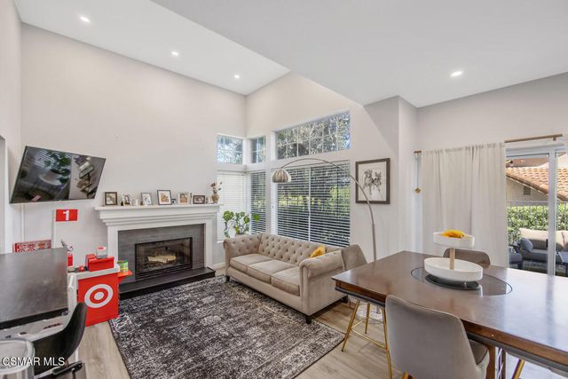 156 Windrose Drive, Thousand Oaks, CA 91320