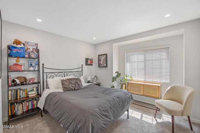 156 Windrose Drive, Thousand Oaks, CA 91320