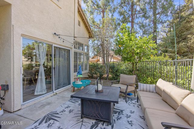 156 Windrose Drive, Thousand Oaks, CA 91320