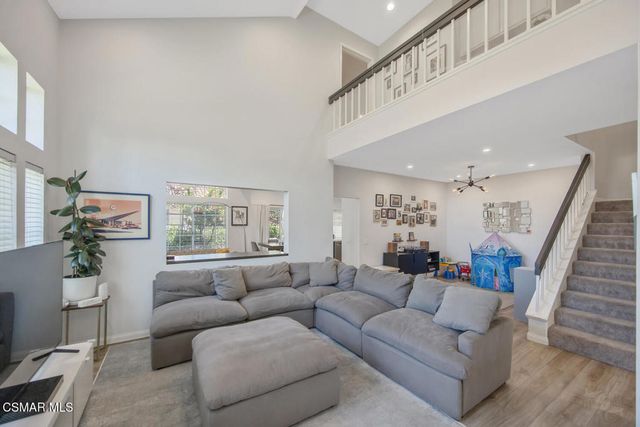 156 Windrose Drive, Thousand Oaks, CA 91320
