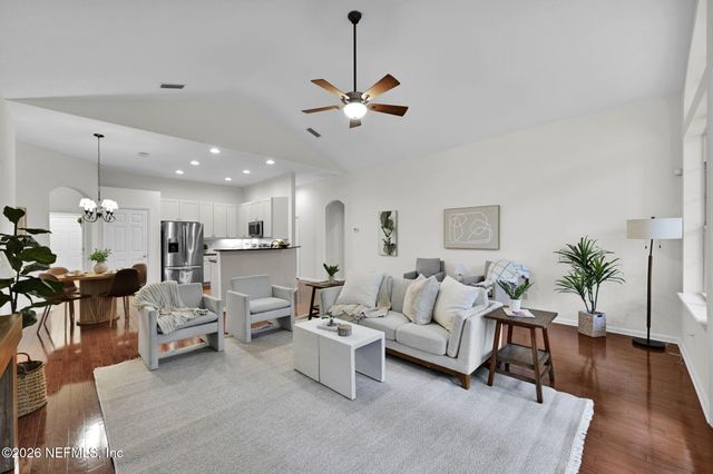 2380 COUNTRY SIDE Drive, Fleming Island, FL 32003