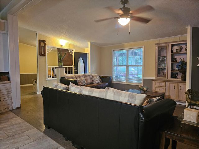 201 Brittany Lane, Cleveland, TX 77328