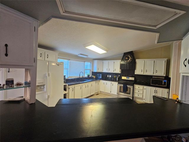 201 Brittany Lane, Cleveland, TX 77328