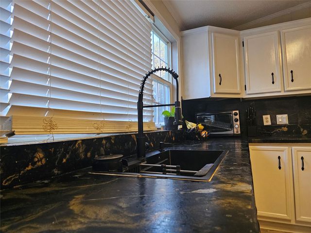 201 Brittany Lane, Cleveland, TX 77328