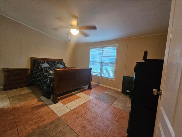 201 Brittany Lane, Cleveland, TX 77328