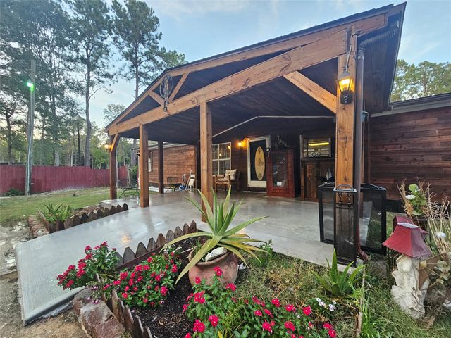 201 Brittany Lane, Cleveland, TX 77328
