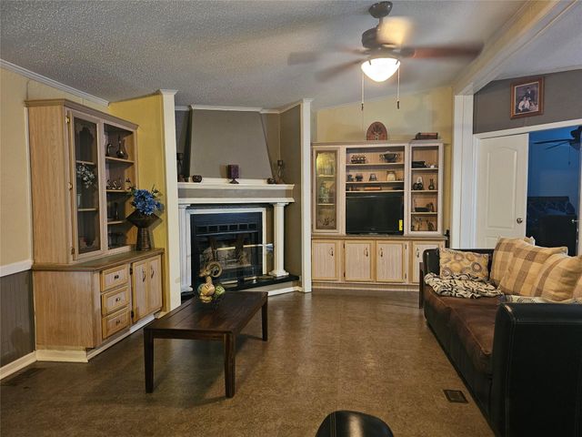 201 Brittany Lane, Cleveland, TX 77328
