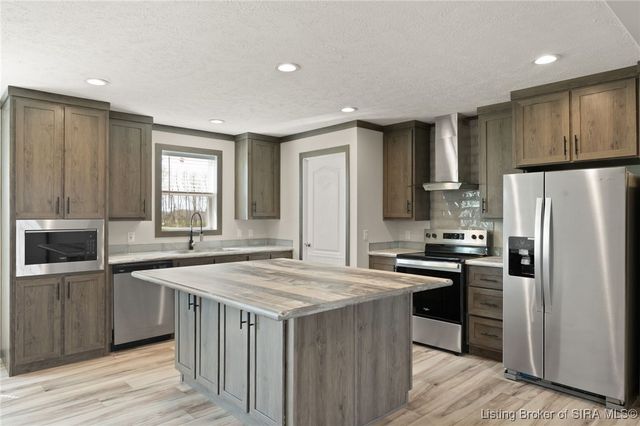 3999 E Curby Road, English, IN 47118