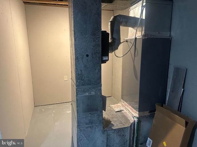 40 BARTLEY CT, Nottingham, MD 21236