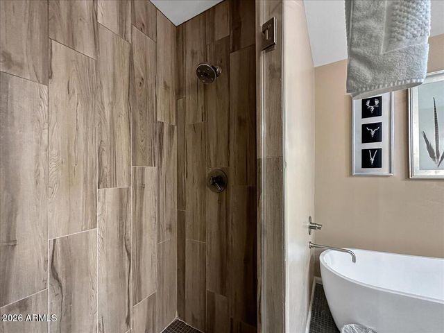 9223 E WHITETHORN Circle 667, Scottsdale, AZ 85266