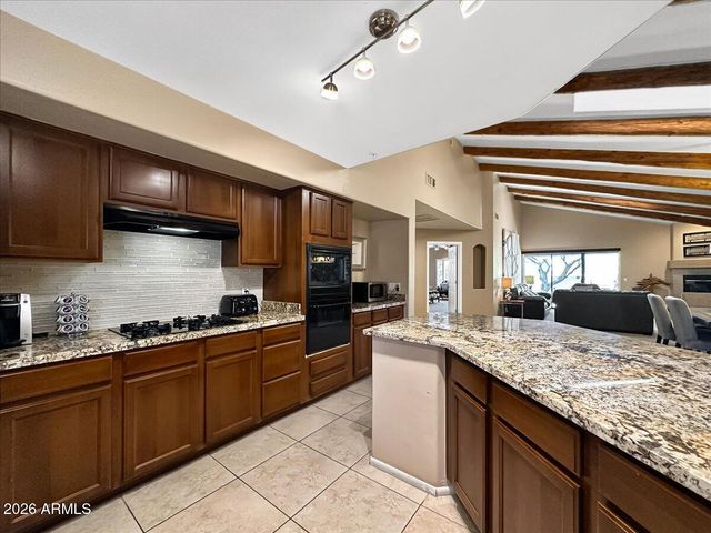 9223 E WHITETHORN Circle 667, Scottsdale, AZ 85266