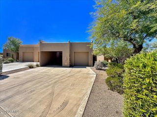 9223 E WHITETHORN Circle 667, Scottsdale, AZ 85266