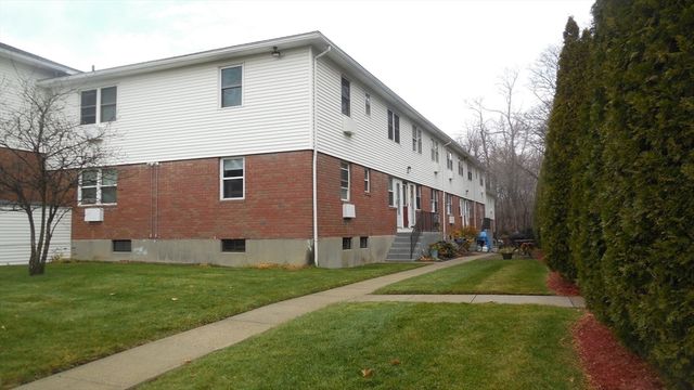 57 Colonial Circle D, Chicopee, MA 01020