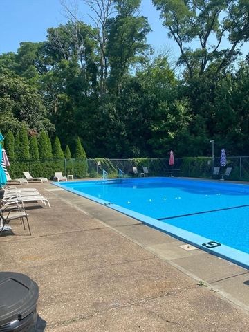 57 Colonial Circle D, Chicopee, MA 01020