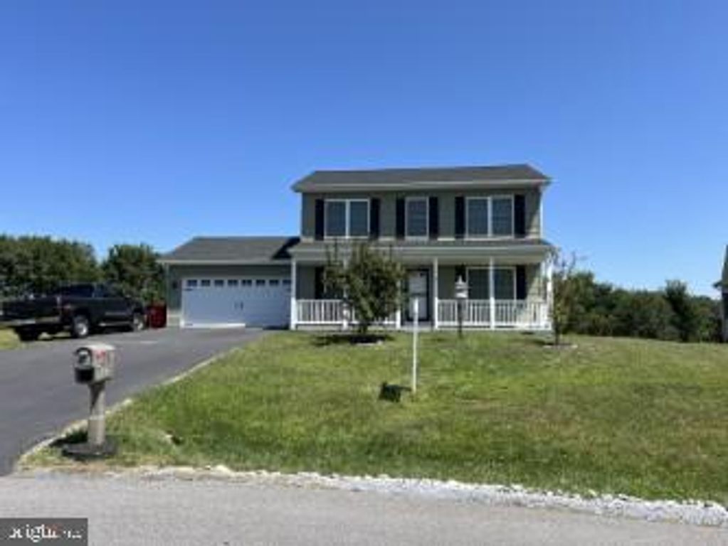 328 DUCKWOODS LN, Martinsburg, WV 25403