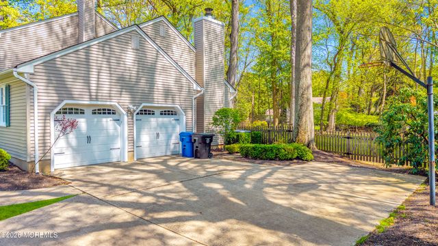79 Green Meadow Boulevard, Middletown, NJ 07748
